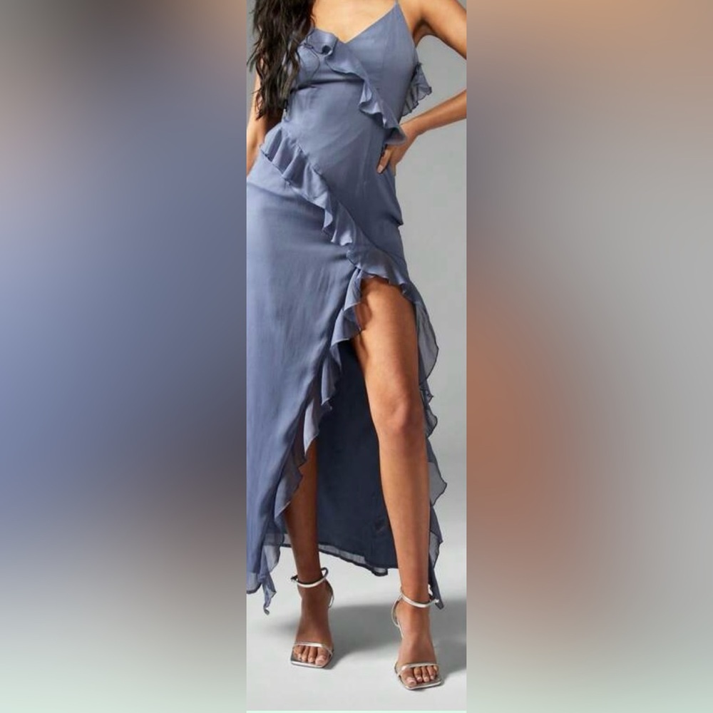 Chic Ruffled dress